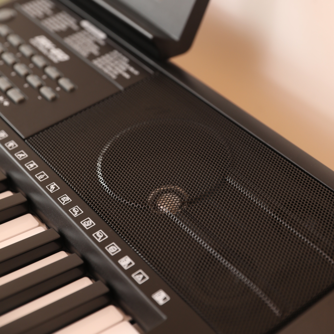 Donner DEK-610 Kit de teclado electrónico de tamaño completo de 61 teclas con banco/soporte/micrófono donner music mexico