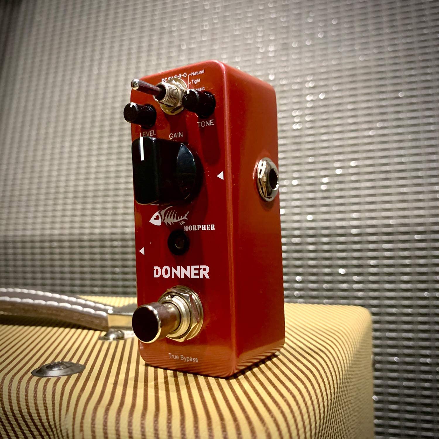 Donner efecto de ganancia de pedal de distorsión morpher con tres nudos de nivel de control