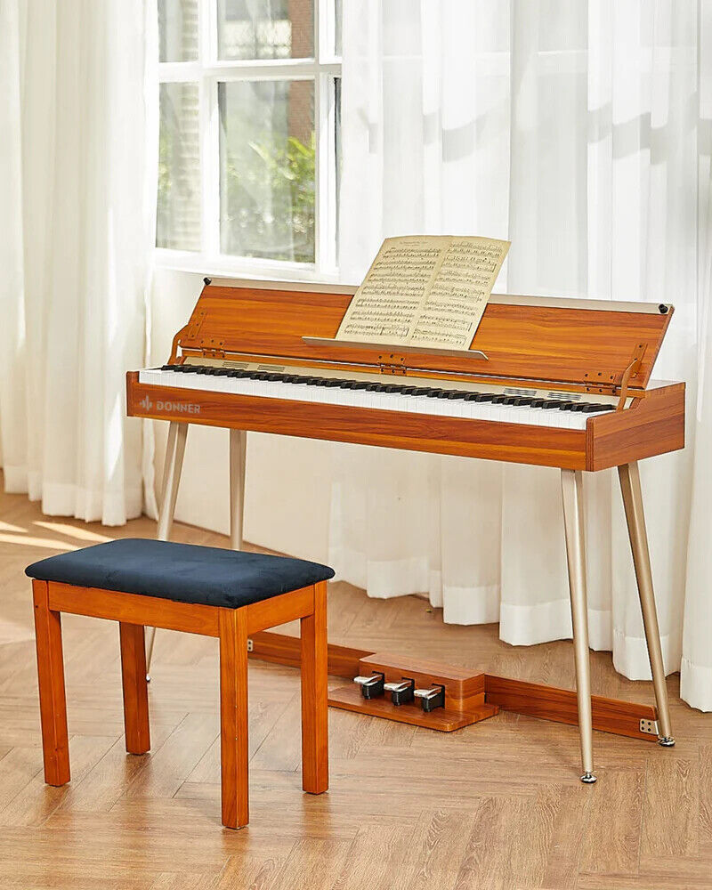 Donner DDP-80 PLUS Piano vertical digital de madera contrapesado de 88 teclas con tapa de 3 pedales  + banco de madera